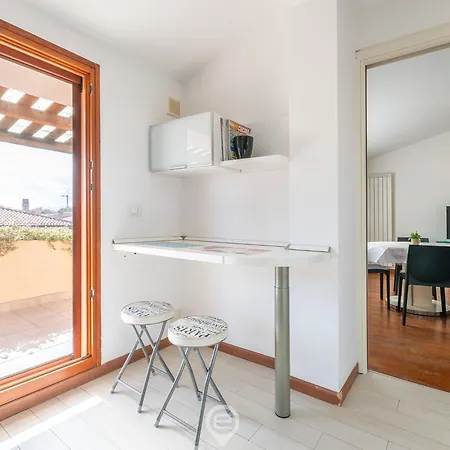 Estay - Iris - Aircon - Wifi *